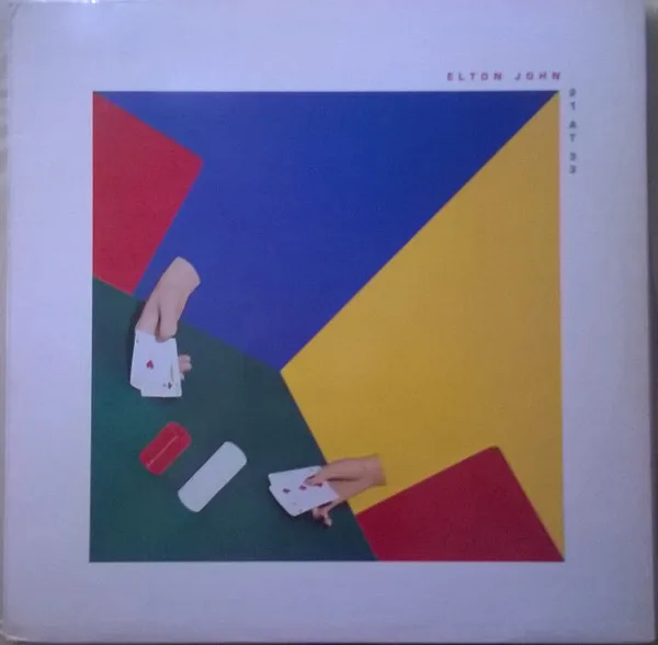 Capa de Elton John — 21 At 33