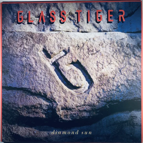 Capa de Glass Tiger — Diamond Sun