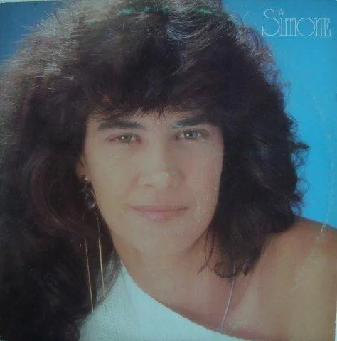 Capa de Simone  — Amor E Paixão